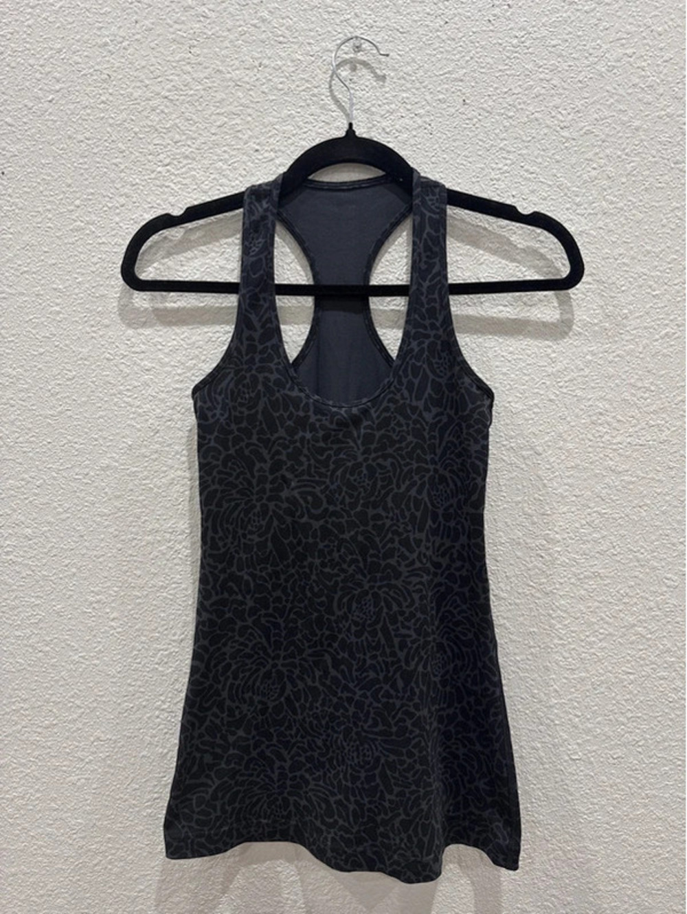 Lululemon Cool Racerback Tank Floral Camo M